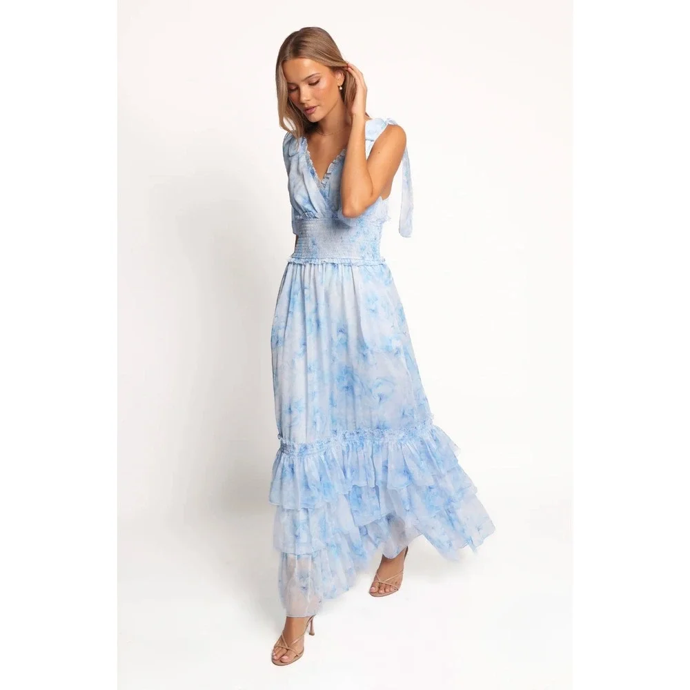 B26 Petal & Pup Fionna Floral Maxi Dress L Blue Flowy Summer Wedding Guest - Picture 2 of 12